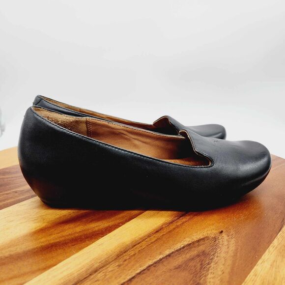 Clarks Artisan Women 6.5M Black Leather Slip On Ballet Loafer Low Heel Round Toe - Picture 6 of 12